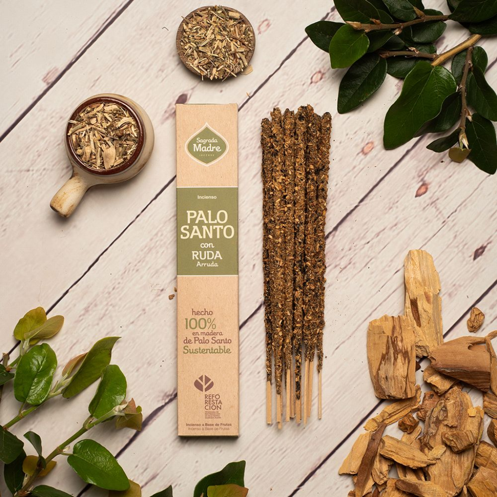 Incienso de Palo Santo Natural Sagrada Madre